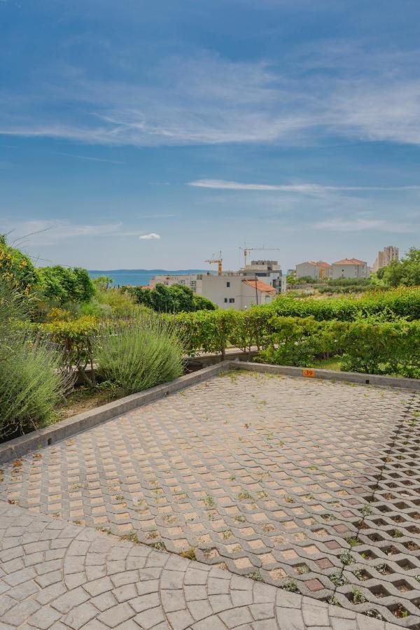 New Delux Green Garden Apartment With Hotube **** Split Exterior foto