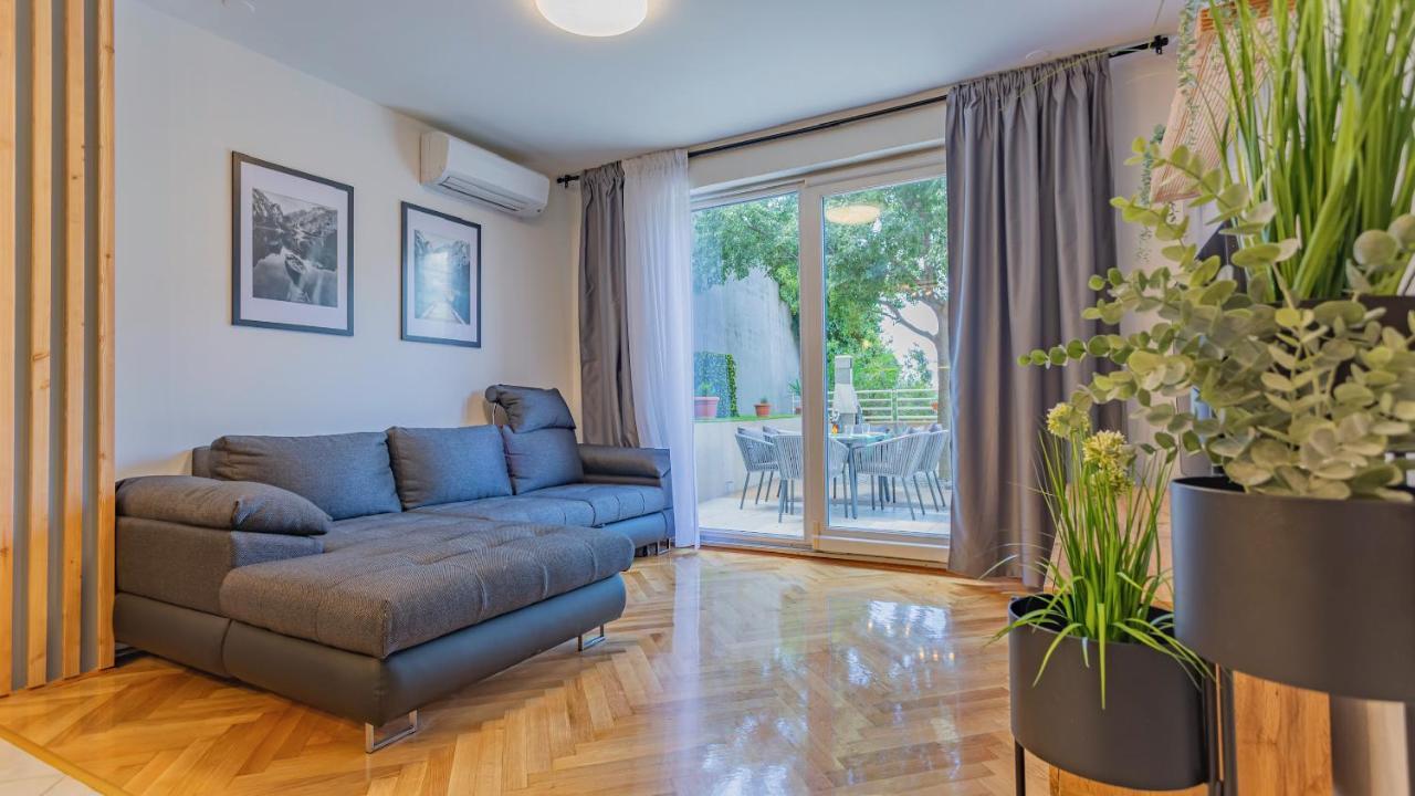 New Delux Green Garden Apartment With Hotube **** Split Exterior foto